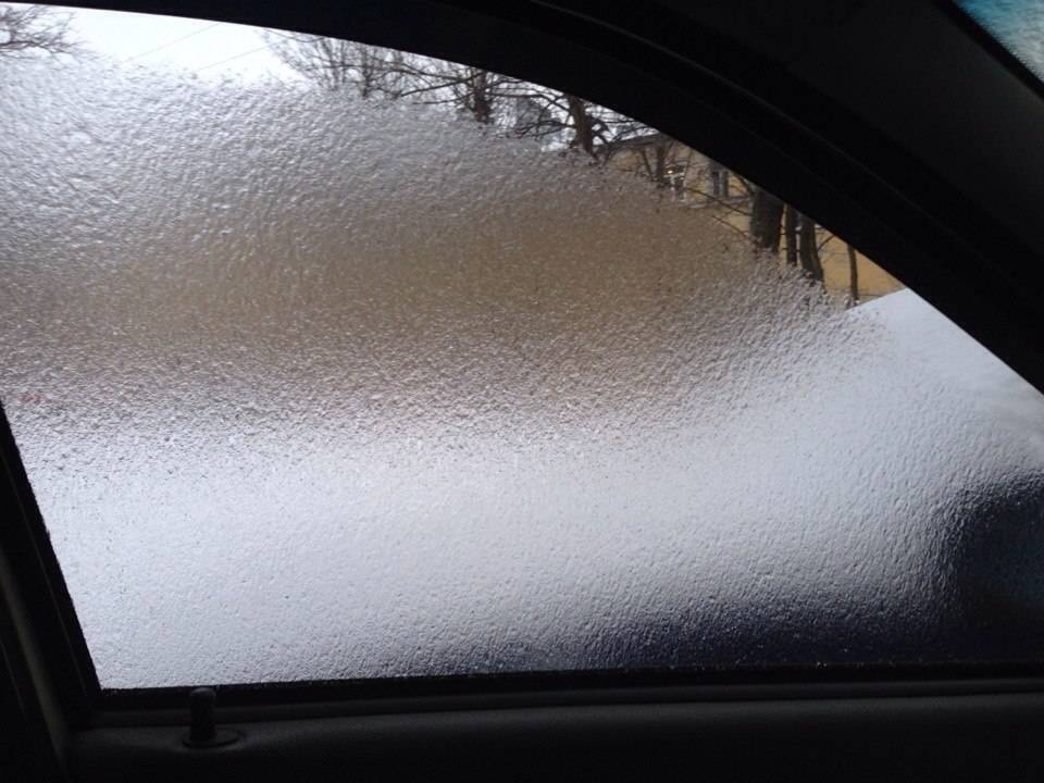Чем обработать окна чтобы не замерзали -