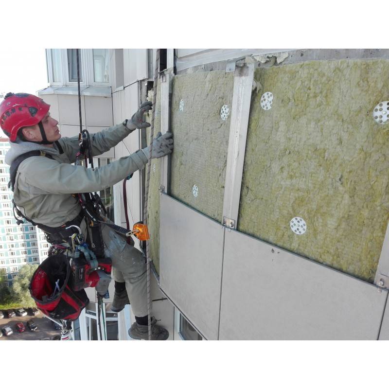 Фасадный керамогранит – прочный и устойчивый отделочный материал