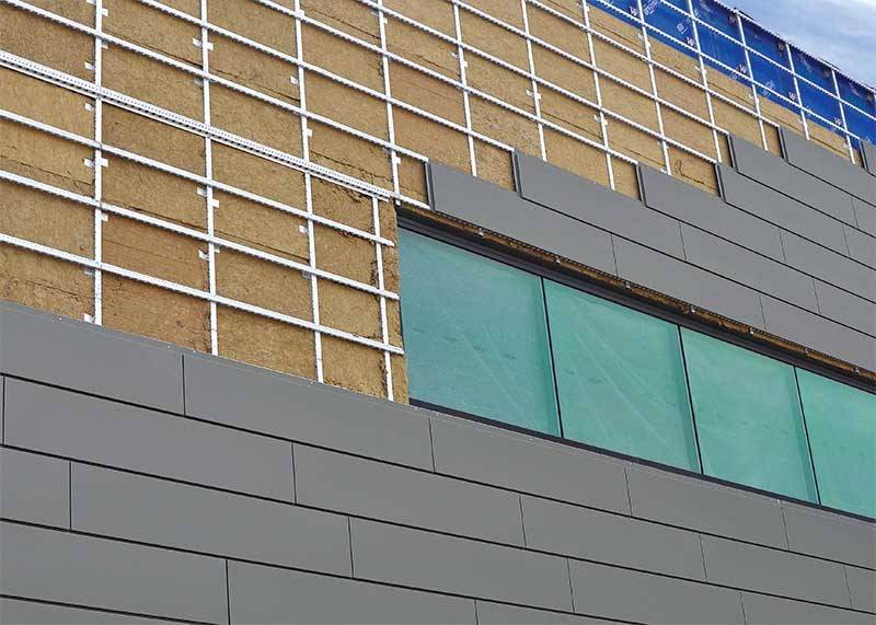 Фасад из металлокассет: преимущества, недостатки и монтаж