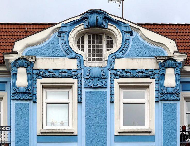 Фасадный декор (81 фото): лепнина для фасада, декоративные элементы из пенополистирола для архитектурных зданий