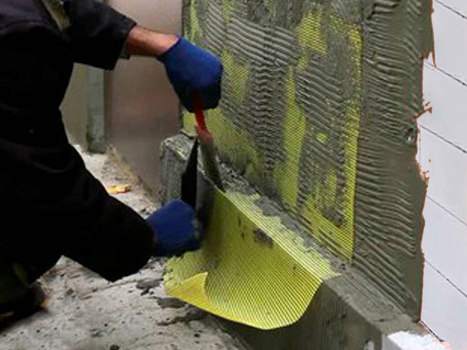 Как штукатурить стены из газосиликатных блоков?