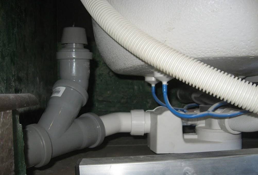 Вакуумный клапан для канализации - назначение, типы, где и как ставится