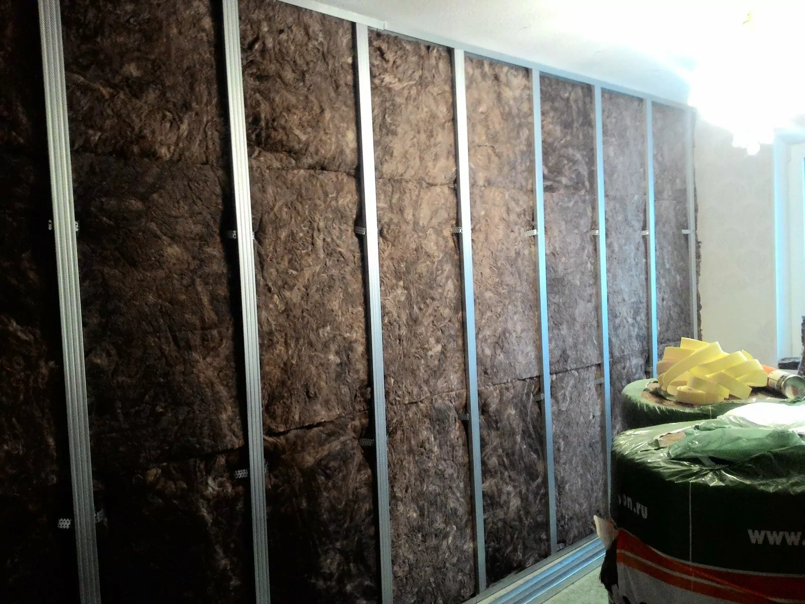 Шумоизоляция стен в квартире: современные материалы - строительство и ремонт