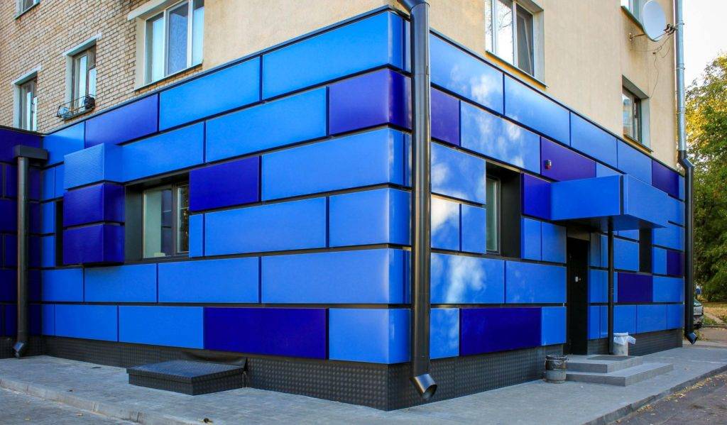 Вентилируемые фасады из композита: особенности монтажа | mastera-fasada.ru | все про отделку фасада дома