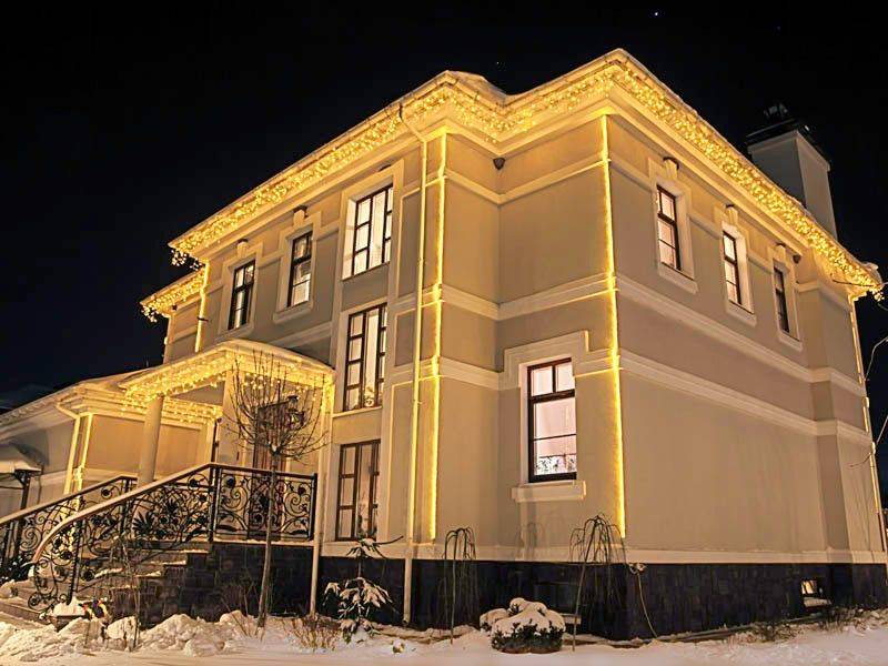 Подсветка частного дома снаружи: как правильно сделать освещение фасада коттеджа