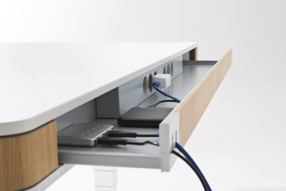 Кабельный лоток (Cable Management 90 degree). Лоток для проводов под стол ikea. Органайзер для проводов под столом. Полка для проводов под столом.