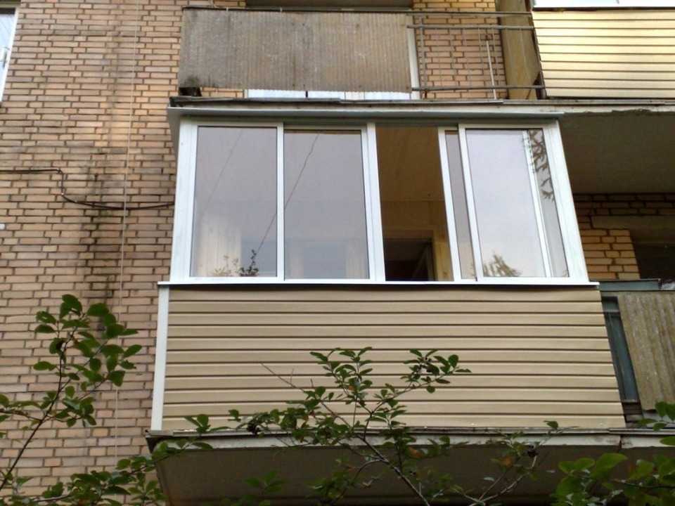 Отделка балкона снаружи сайдингом своими руками: пошаговая инструкция по монтажу