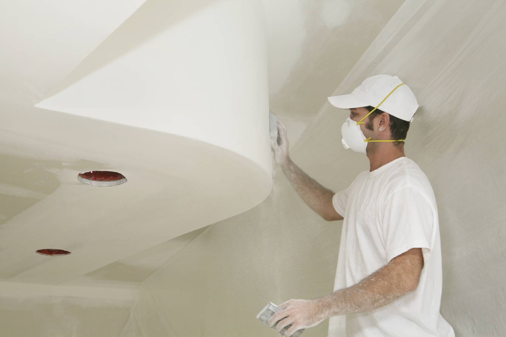 Как зашпаклевать потолок своими руками под покраску: поэтапно, гипсокартнонный | ремонтсами! | информационный портал