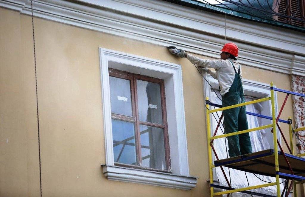Косметический ремонт фасада: что включает в себя ремонт здания дома