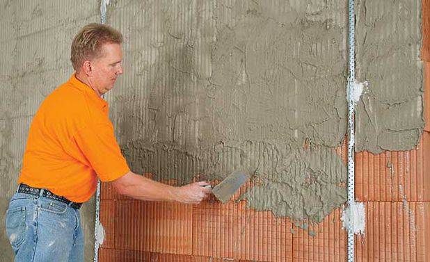 Как заштукатурить кирпичную стену правильно, основные этапы работ