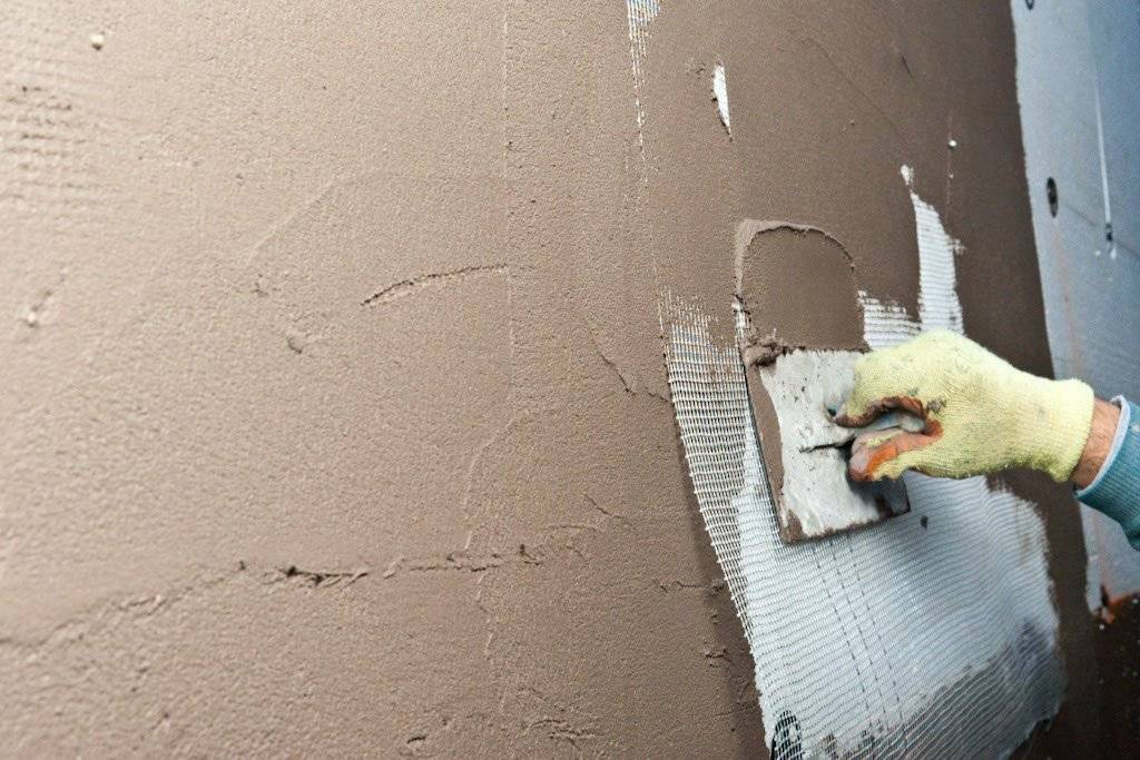Шпаклевка стен под покраску: пошаговая инструкция с фото