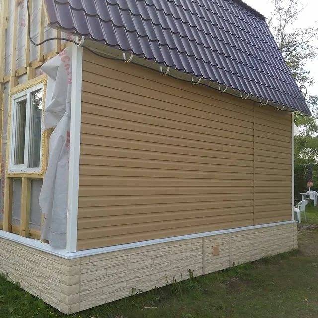 Обшивка сайдингом деревянного дома своими руками, а так же отделка и установка панелей + фото