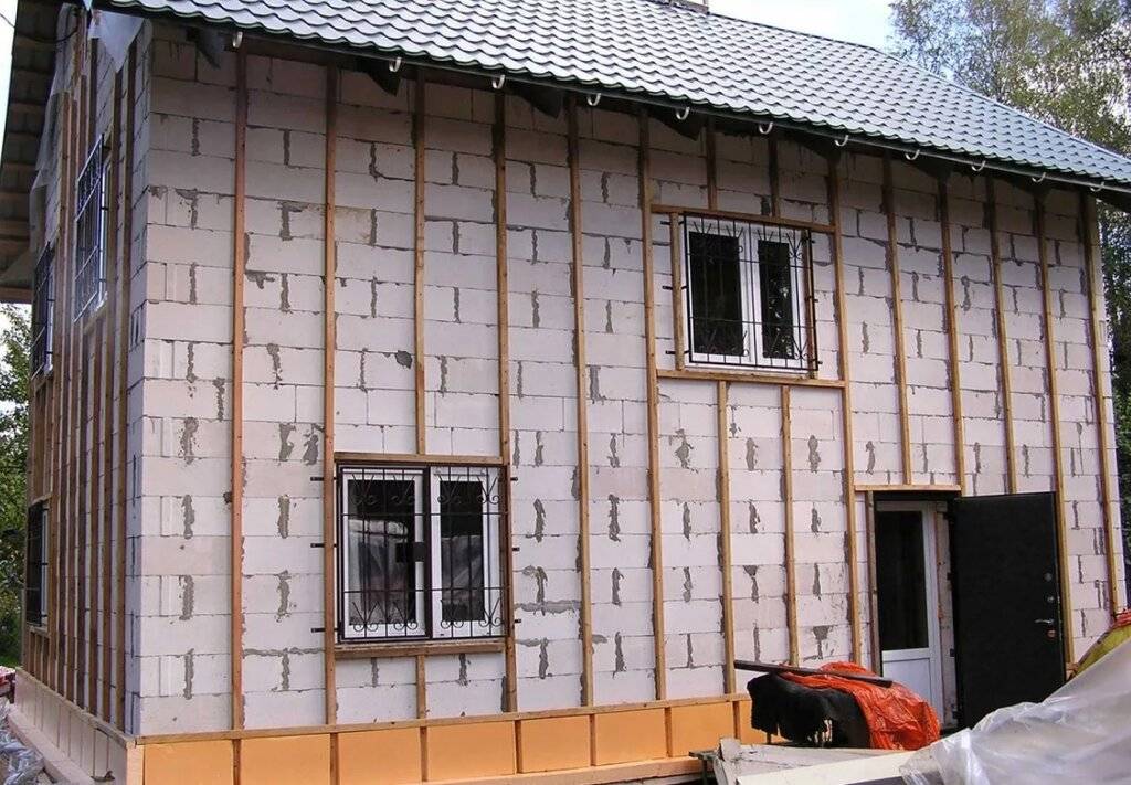 Секреты монтажа сайдинга с утеплителем на фасад дома