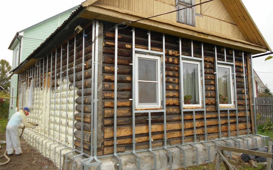 Чем обшить деревянный дом снаружи недорого и красиво