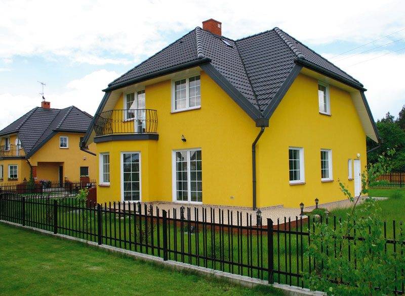 Покраска фасада дома - как своими руками качественно окрасить фасад