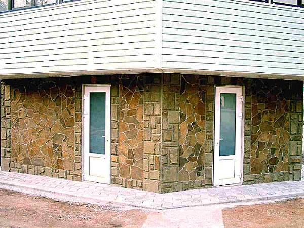Искусственный камень для фасада дома: достоинства и недостатки