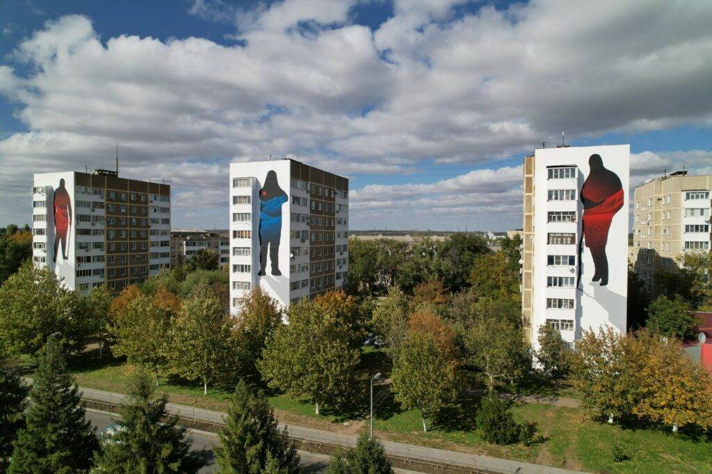 Картины на домах в солнечнодольске ставропольского края
