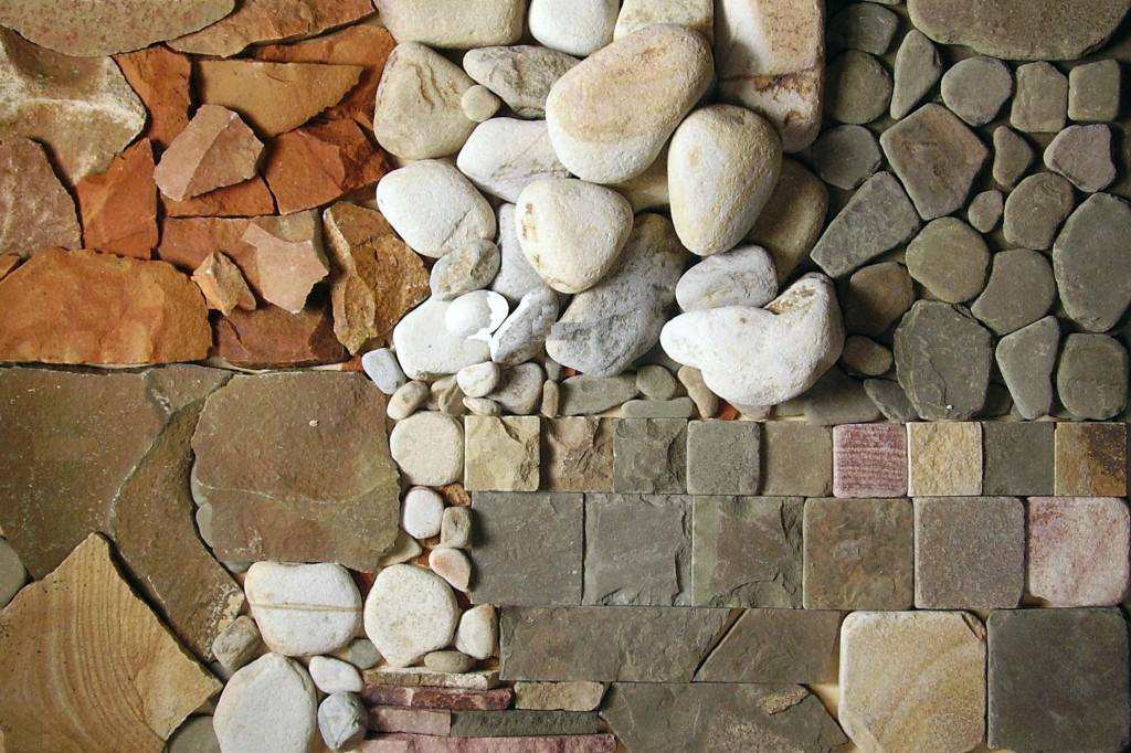 Искусственный камень для цоколя: виды декоративных материалов для фундамента