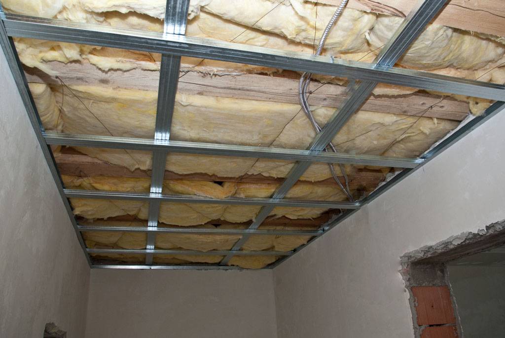 Как сделать навесной потолок своими руками? :: syl.ru