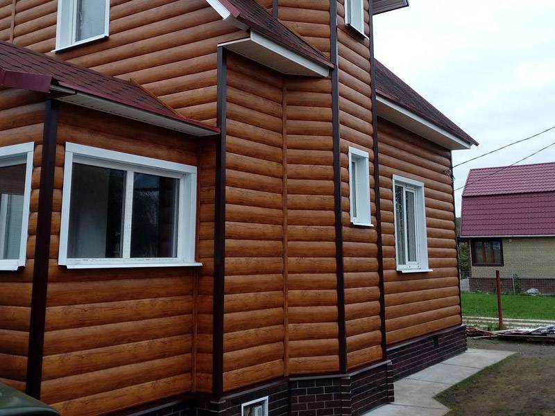 Сайдинг блок хаус с имитацией бревна – современная альтернатива деревянному фасаду