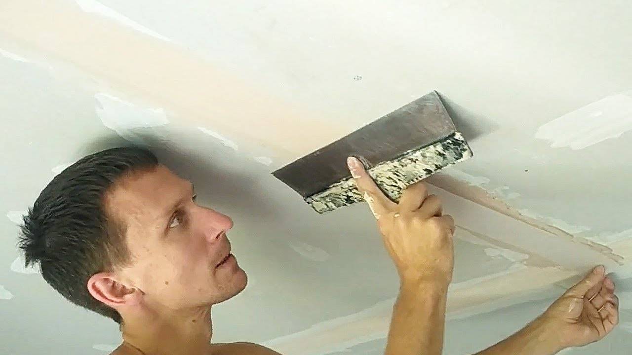 Как правильно шпаклевать потолок под покраску своими руками: какой шпаклёвкой и сколько раз (видео) | proпотолки