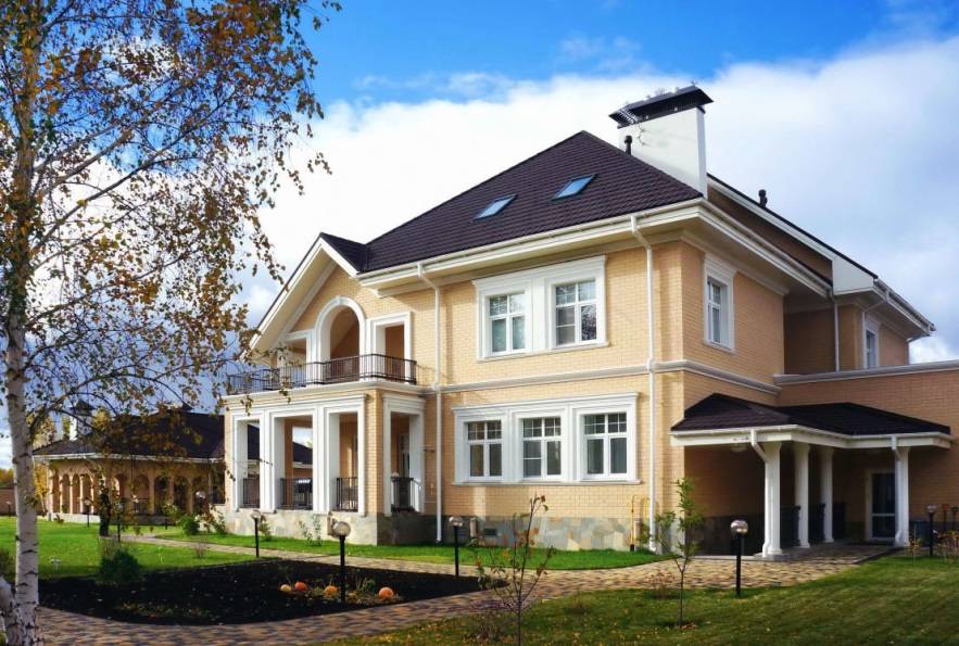 Фасады многоэтажных домов: особенности отделки | mastera-fasada.ru | все про отделку фасада дома