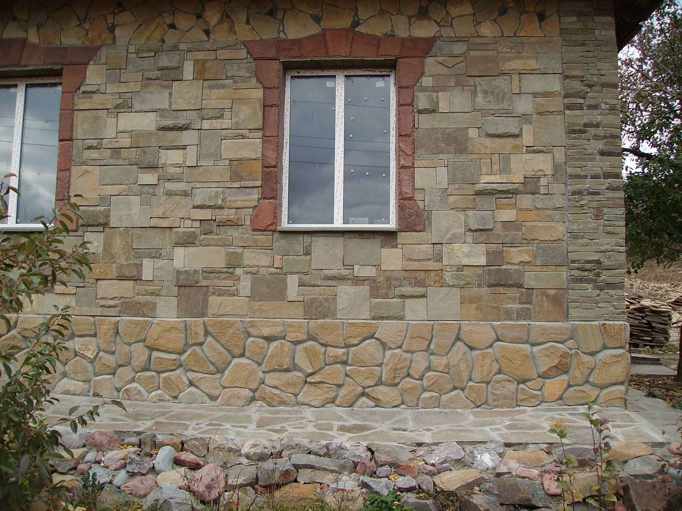 Отделка (облицовка) стен камнем