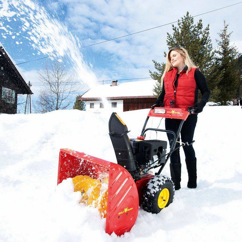 Рейтинги снегоуборщиков — модели, электрических и бензиновых