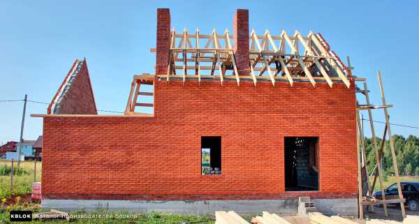 Как правильно зашить фронтон деревянного дома? - о нюансах в строительных работах