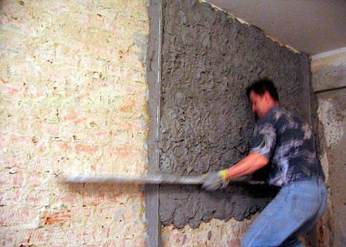 Как оштукатурить бетонные стены своими руками в квартире: чем лучше штукатурить, нужно ли гипсом и как правильно выравнивать по технологии