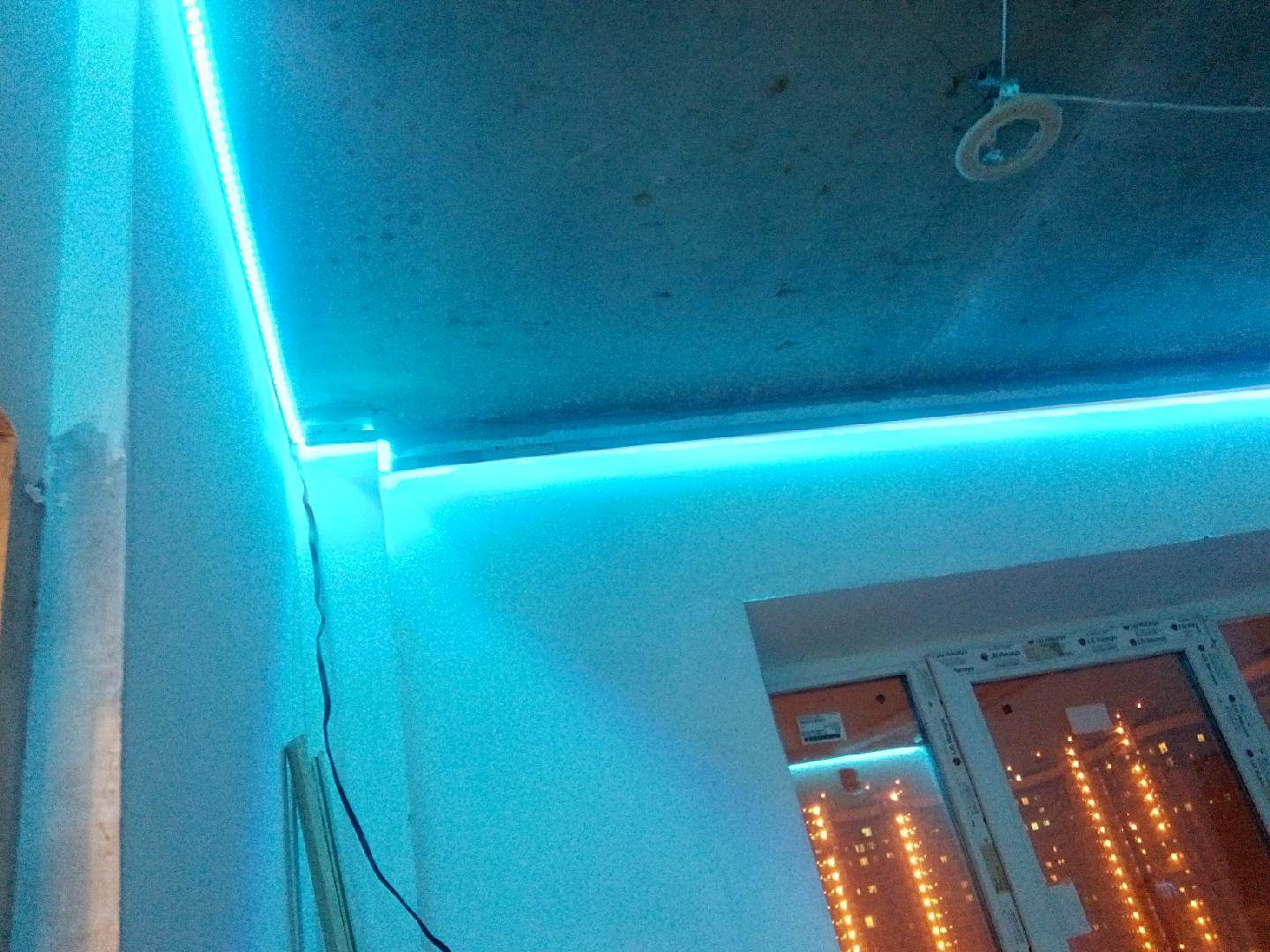 Подсветка потолка – монтаж и установка светодиодной ленты своими руками