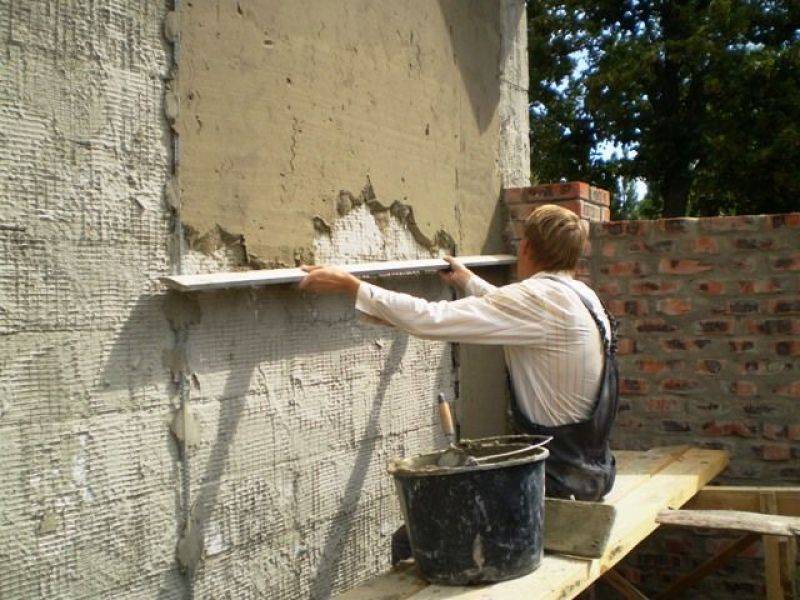 Ремонт штукатурки фасада: технология и способы исправления дефектов фасадного декоративного покрытия
