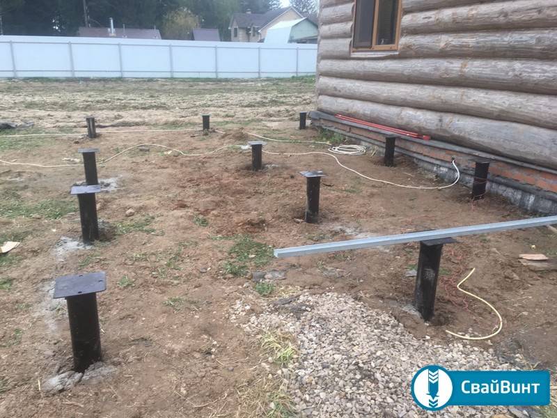 Установка свайно-винтового фундамента зимой своими руками