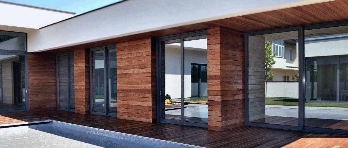 Эстетично и экологически безопасно: отделка фасада планкеном своими руками