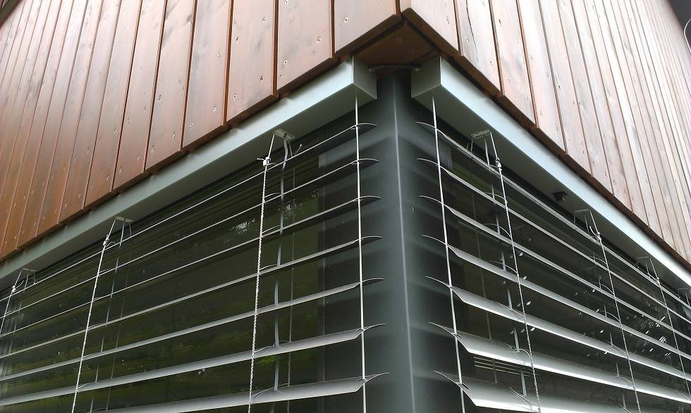 Чем утеплить окна на зиму: решения для деревянных и пластиковых окон