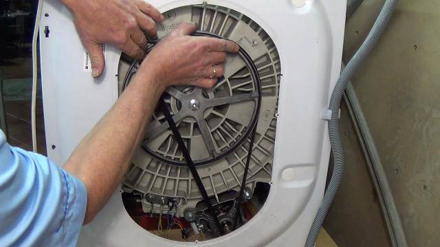 Что делать, если при стирке не крутится барабан в стиральной машине: описание проблем в порядке сложности