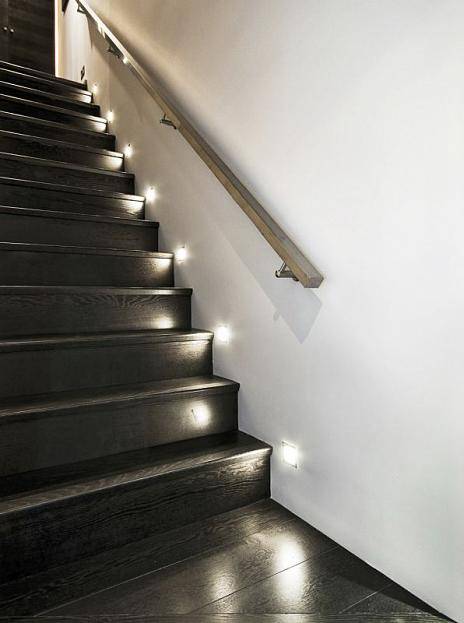 Как сделать подсветку ступеней лестницы - 105 фото и мастер-класс как сделать красивую и функциональную подсветку своими руками