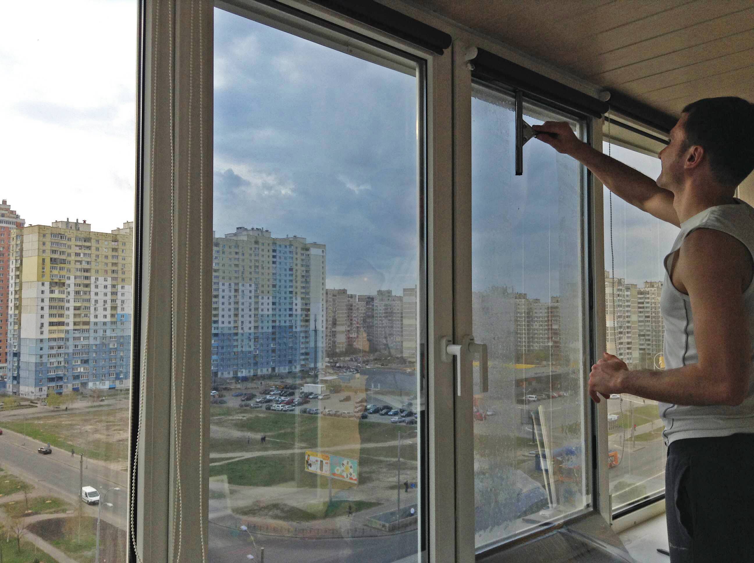 Тонировка балкона и лоджии своими руками - пошаговая инструкция