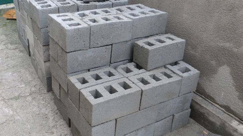 Правильный выбор: из каких блоков лучше строить дом