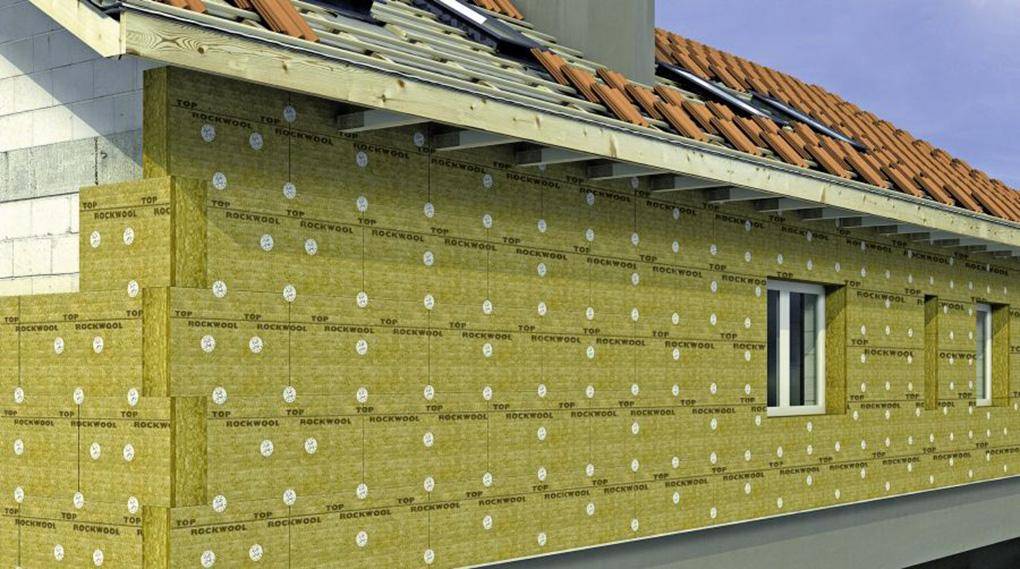 Утепление фасада дома снаружи: лучший способ наладить микроклимат внутри здания – советы по ремонту