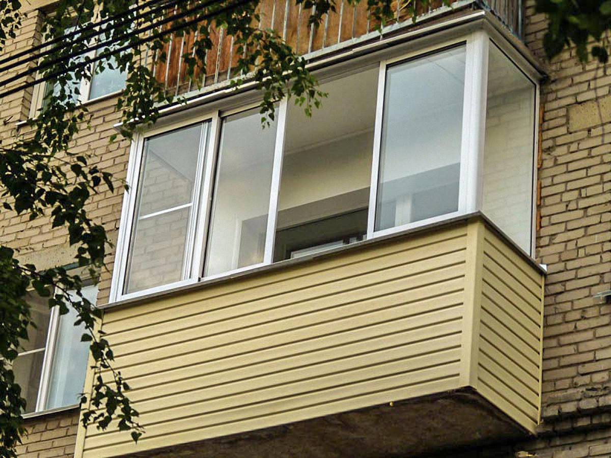 Как обшить балкон сайдингом снаружи своими руками