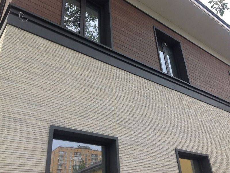 Фиброцементные панели: отделка фасада дома фасадными панелями