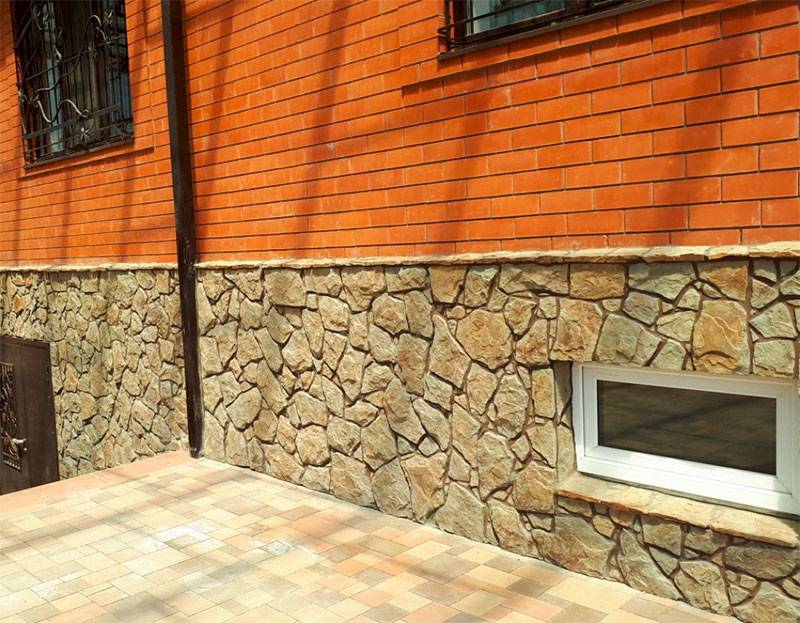 Технология облицовки фасада частного дома натуральным и декоративным камнем